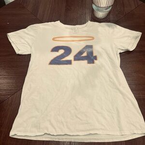 Lakers Kobe Bryant vintage wash t shirt # 24 size medium